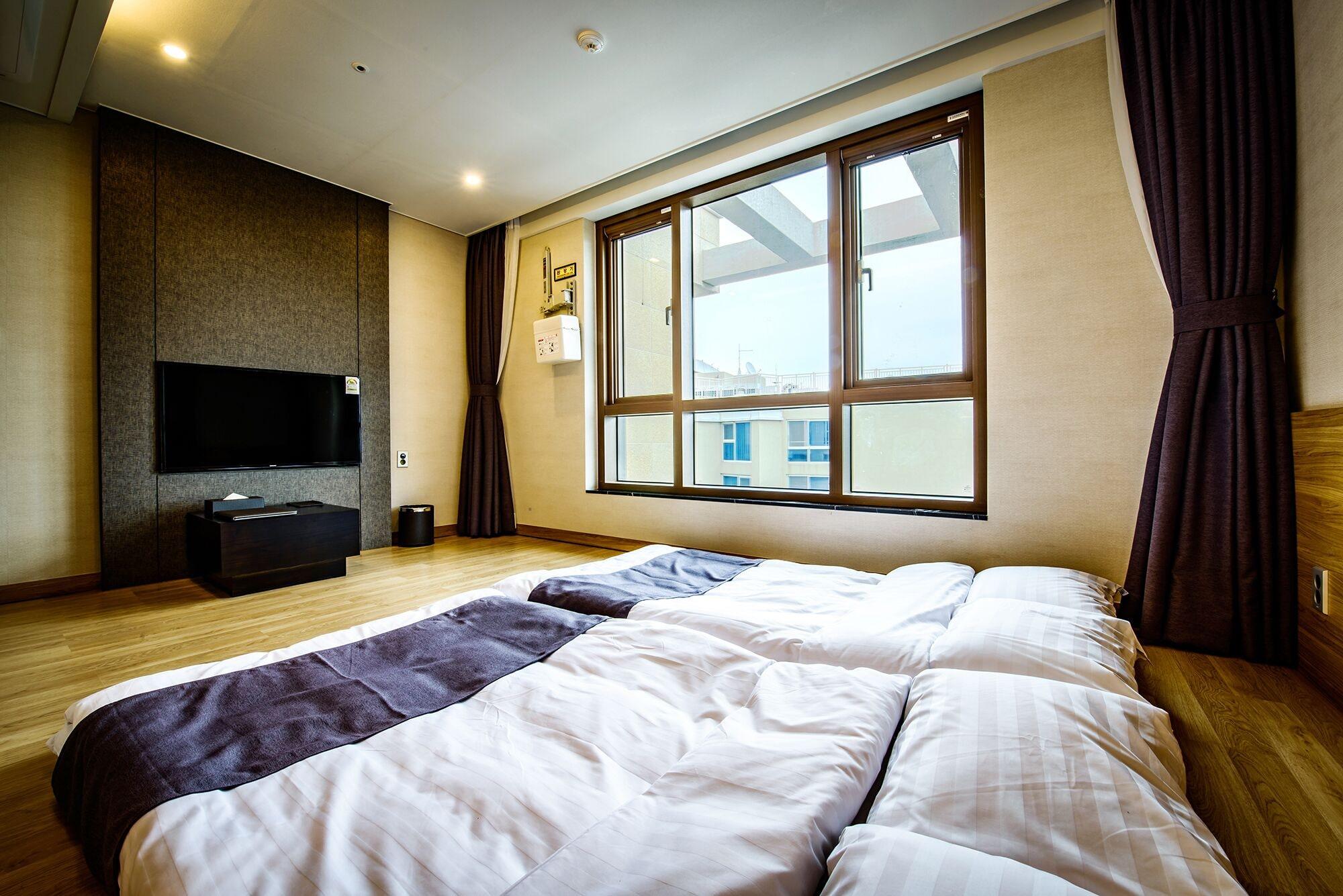 Utop Ubless Hotel Jeju by Eksteriør bilde