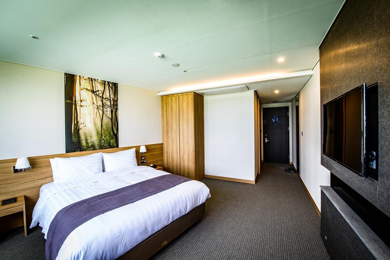 Utop Ubless Hotel Jeju by Eksteriør bilde