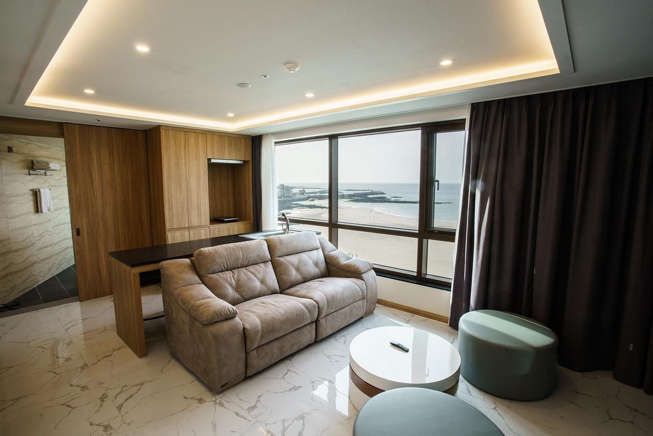 Utop Ubless Hotel Jeju by Eksteriør bilde